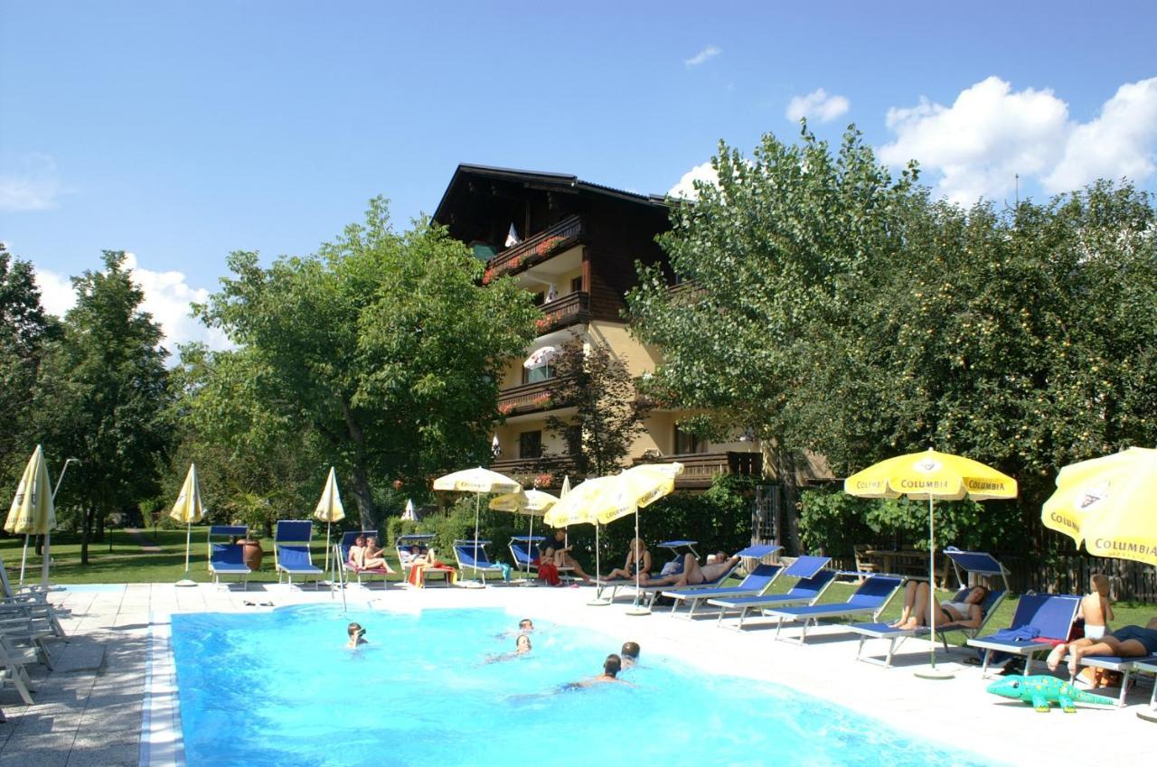 Ferienwohnungen Forellenhof Waldner グンダースハイム エクステリア 写真